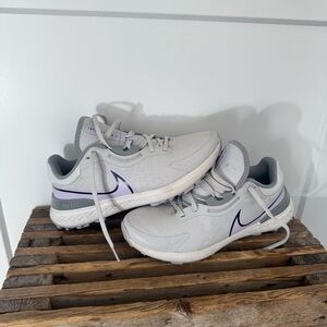 Nike Women's Athletic Shoes in Gray and Purple